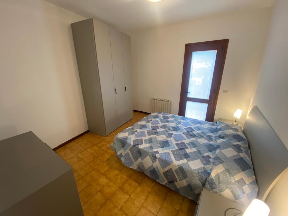 Cond Giardino Apartment Lignano Sabbiadoro Luaran gambar
